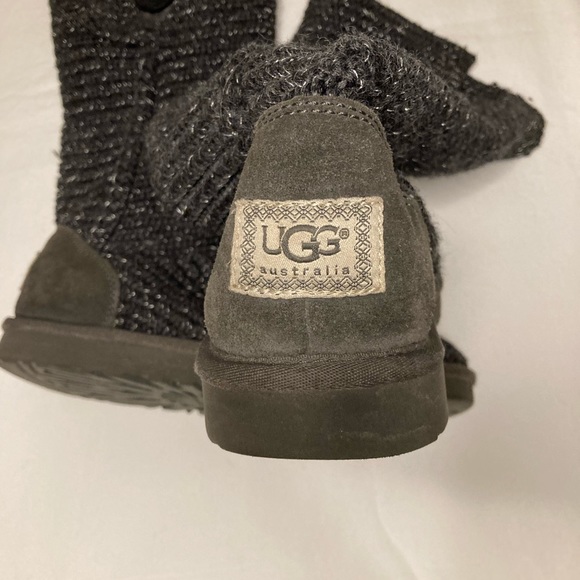 Ugg Classic Cardy Sweater Boot, Size 7, Great Condition - Picture 4 of 6